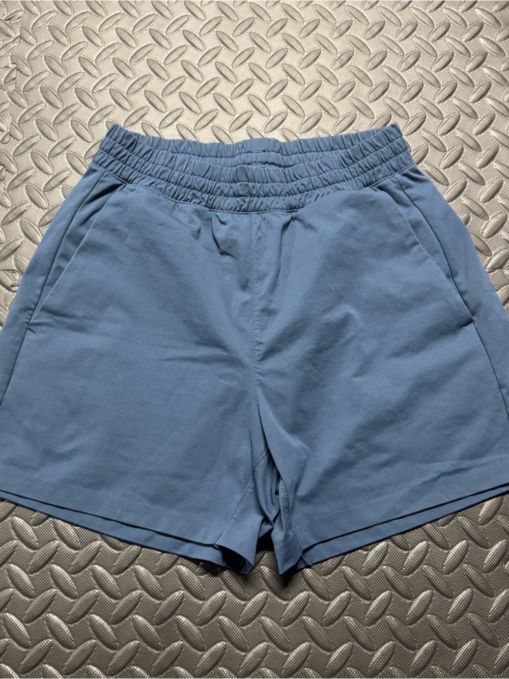 Uniqlo Blue Athletic Running Shorts XS Lightweight Activewear - Picture 2 of 7
